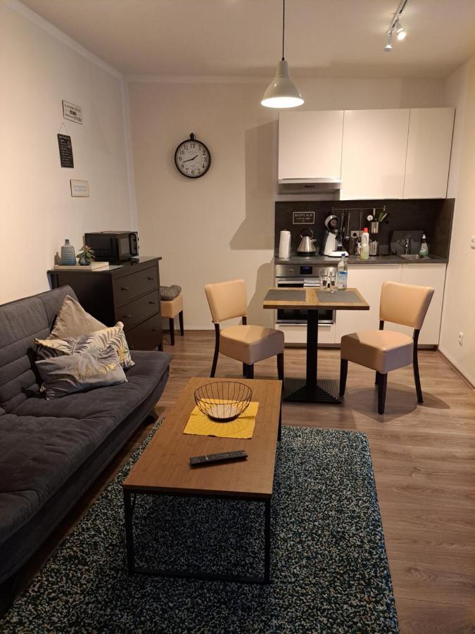 Aulbach' S Appartments Leidersbach Luaran gambar